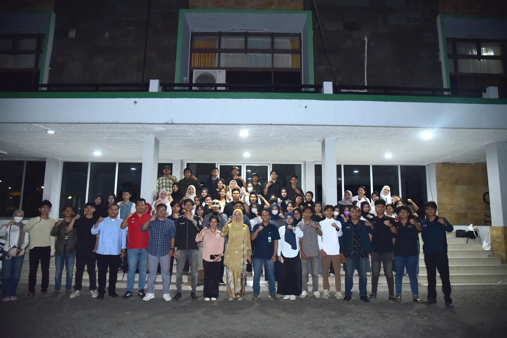 USU Student Executive Board Sends Off Its Members to Attend Lead Camp in Berastagi